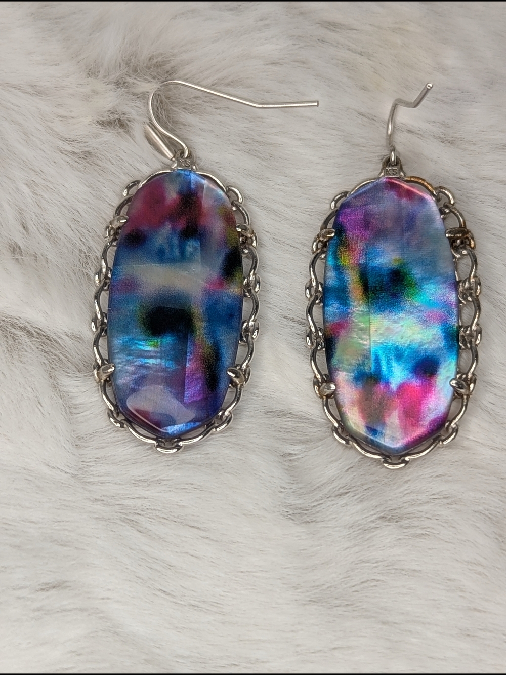 Kendra Scott Elle Macrame style Earrings Silver with Watercolor Illusion stone - Picture 4 of 6